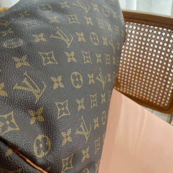 Authentic Vintage Louis Vuitton speedy 35 Monogram bag - Picture 7 of 11